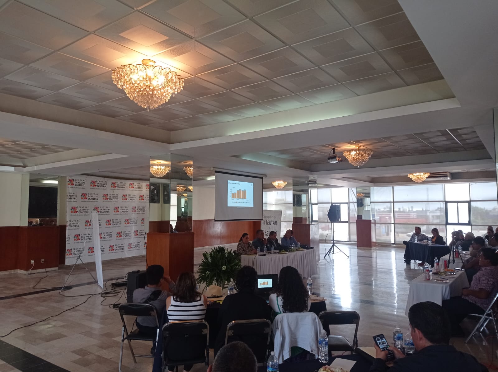 1er informe de actividades en la Central de Abasto Ecatepec